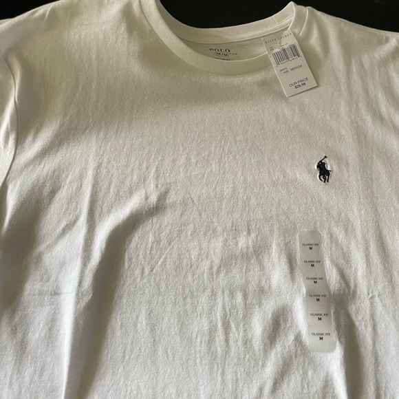 (2) Polo Ralph Lauren Classic Fit V-Neck T-Shirts / NWT / Size Medium - Picture 7 of 11